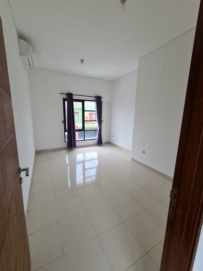 Rumah Disewakan di Cluster Fresno Deltamas